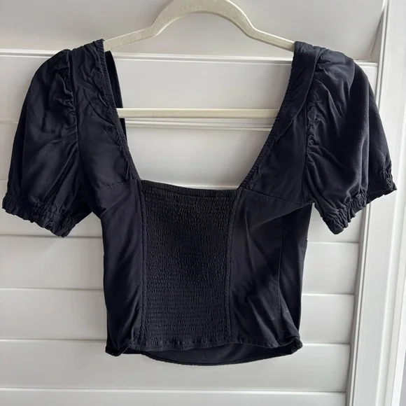 Urban Outfitters Black Puff Sleeve Crop Top - Picture 6 of 7